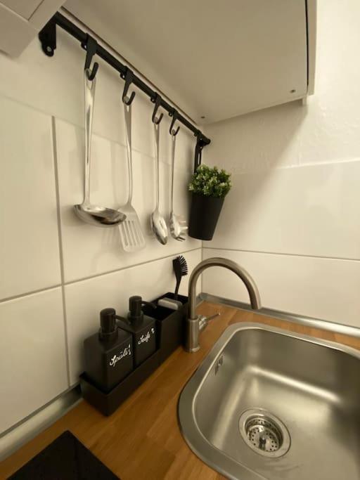 Design, Hochschule, Wildpark, Zentral, Waipu Tv, Netflix Apartment Pforzheim Ngoại thất bức ảnh