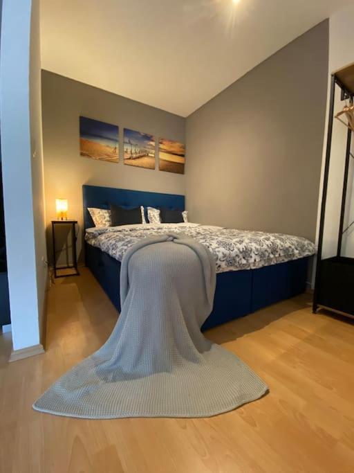 Design, Hochschule, Wildpark, Zentral, Waipu Tv, Netflix Apartment Pforzheim Ngoại thất bức ảnh
